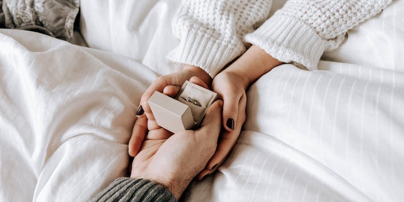 How to Choose the Perfect Jewelry Gift