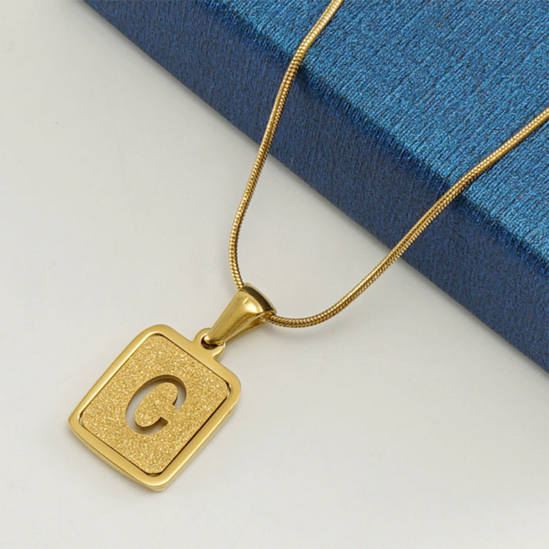 18K Gold Alphabet Necklace – Personalized Letter Pendant (A–Z)