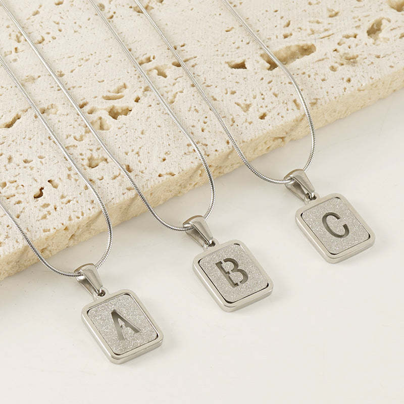 18K Gold Alphabet Necklace – Personalized Letter Pendant (A–Z)