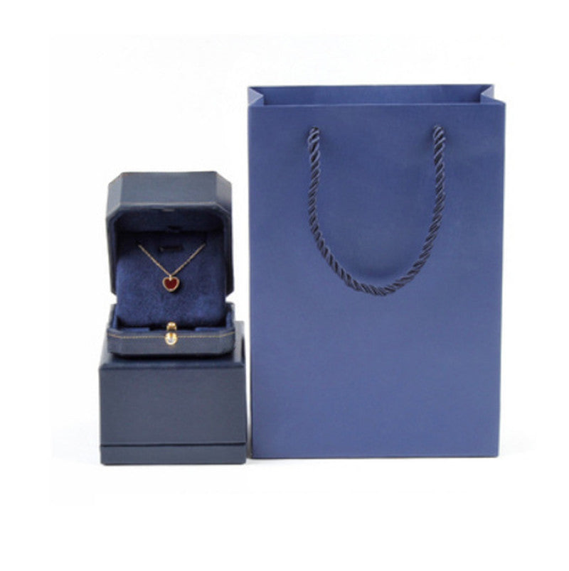 4-in-1 Magnetic Four-Leaf Clover Necklace | Transformable Titanium Heart Pendant