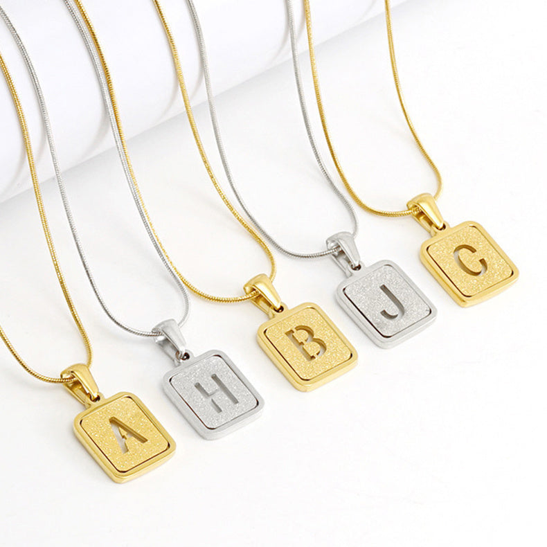 18K Gold Alphabet Necklace – Personalized Letter Pendant (A–Z)